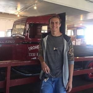 Meet your Posher, James